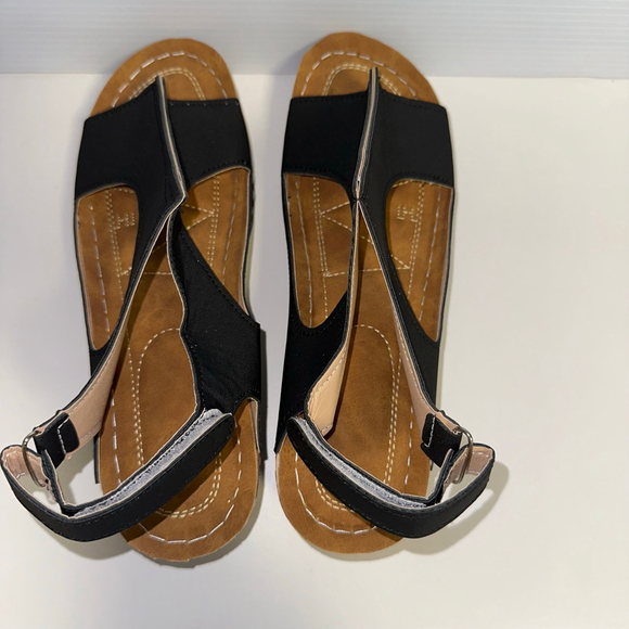 Summer Womens NWOT Comfortable Lightweight Sandals Black Tan Walking (43) 11/12 - Picture 10 of 16